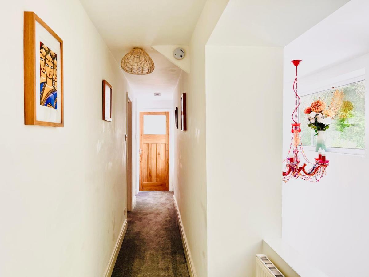 Gordy Hall -Sea Facing Welsh Cottage With Stunning Views Pendine Ngoại thất bức ảnh