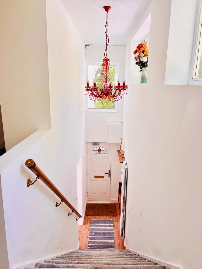 Gordy Hall -Sea Facing Welsh Cottage With Stunning Views Pendine Ngoại thất bức ảnh