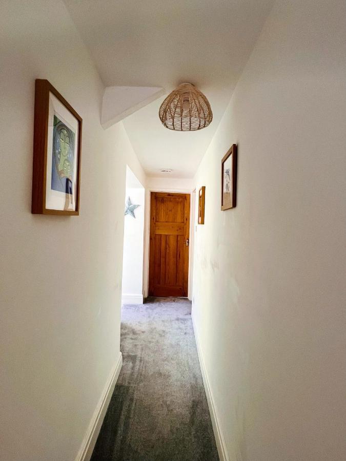 Gordy Hall -Sea Facing Welsh Cottage With Stunning Views Pendine Ngoại thất bức ảnh