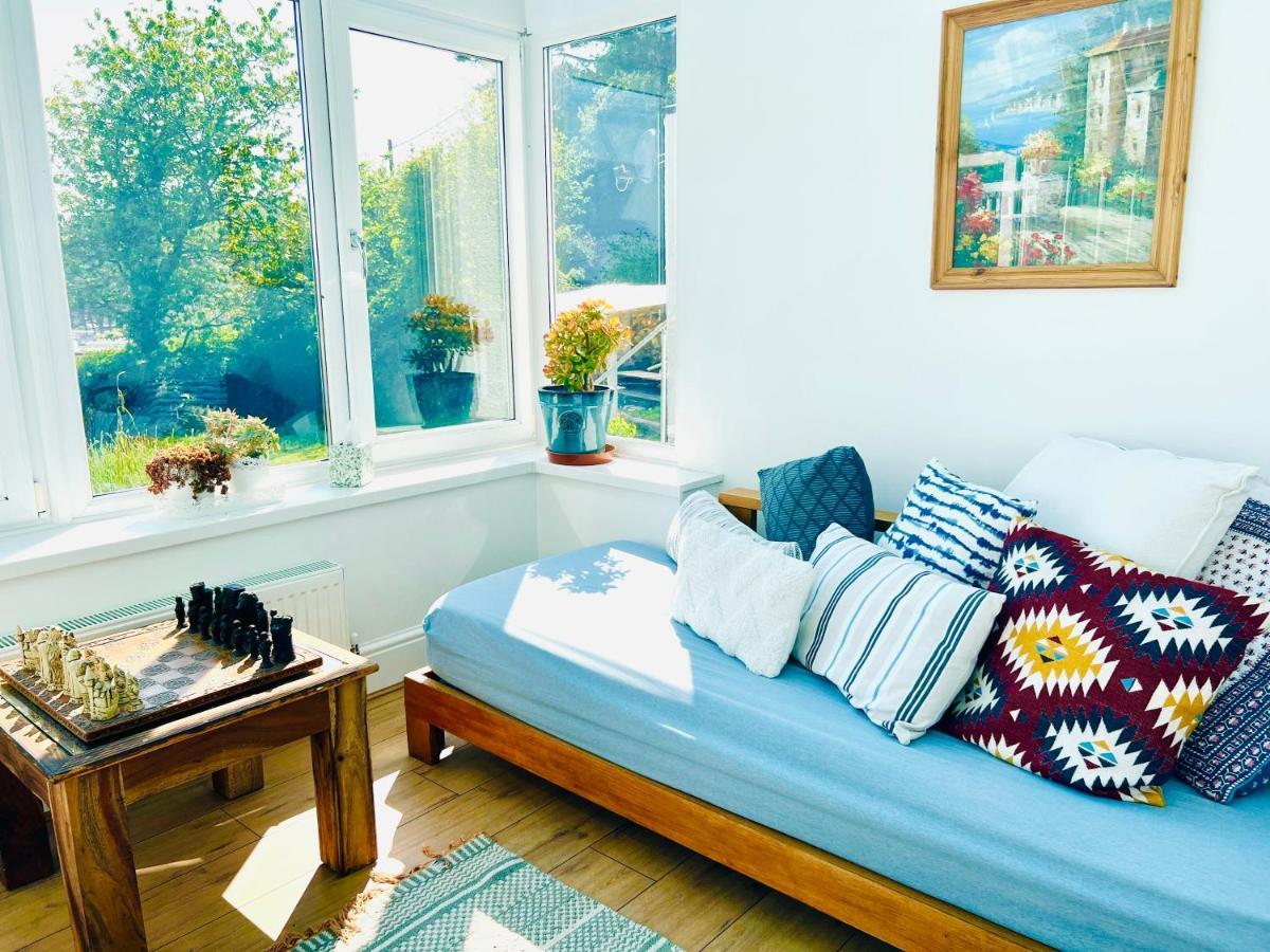 Gordy Hall -Sea Facing Welsh Cottage With Stunning Views Pendine Ngoại thất bức ảnh