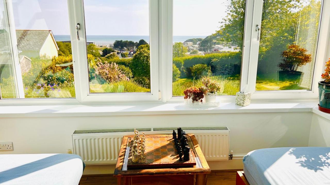 Gordy Hall -Sea Facing Welsh Cottage With Stunning Views Pendine Ngoại thất bức ảnh