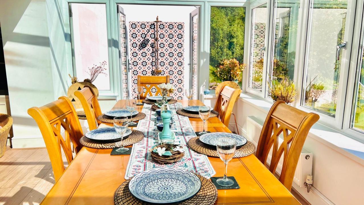 Gordy Hall -Sea Facing Welsh Cottage With Stunning Views Pendine Ngoại thất bức ảnh